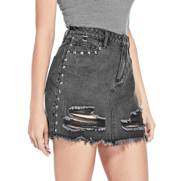 NEW GUESS Nara Studded Mini Skirt SZ M - Picture 1 of 8